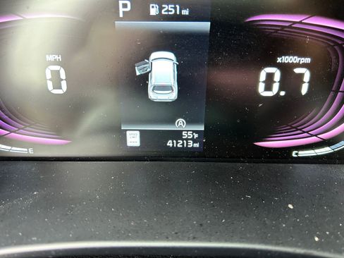 Used 2023 Kia Soul LX FWD image 17