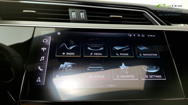 Used 2024 Audi Q8 e-tron Premium AWD/4WD image 62