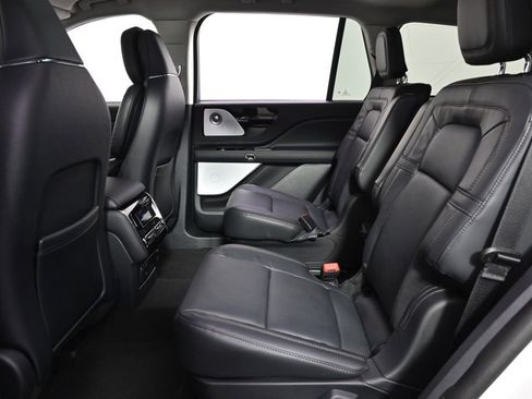 New 2026 Lincoln Aviator Reserve AWD/4WD image 22