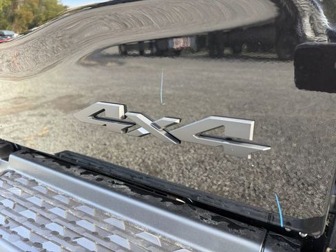 New 2026 RAM 2500 Laramie w/ Night Edition image 16