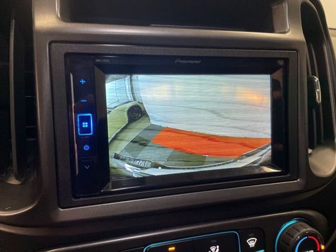 Used 2016 Chevrolet Colorado W/T image 22