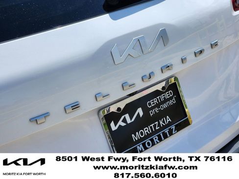 Used 2022 Kia Telluride S FWD image 11