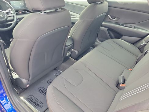 New 2026 Hyundai Elantra Blue image 11