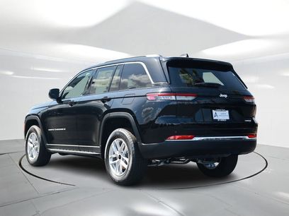New 2025 Jeep Grand Cherokee Laredo X