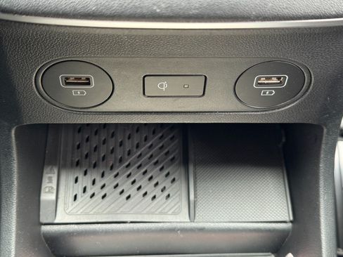 Used 2022 Hyundai Ioniq 5 SEL RWD image 26