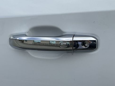 Used 2019 Chevrolet Silverado 1500 LTZ w/ LTZ Plus Package image 52