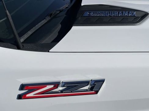 Used 2024 Chevrolet Silverado 2500 LT image 4