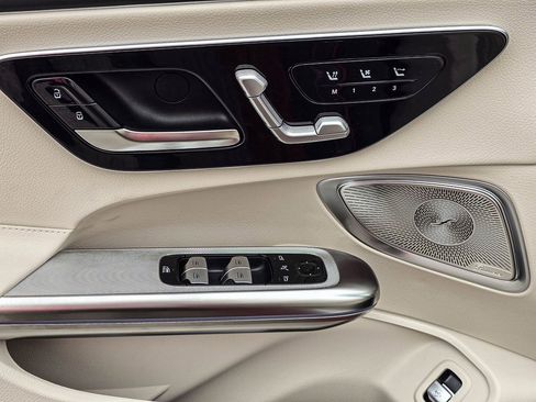 New 2026 Mercedes-Benz CLE 300 4MATIC Cabriolet image 12