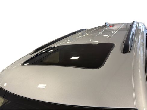 Used 2024 Jeep Grand Cherokee Altitude AWD/4WD image 47