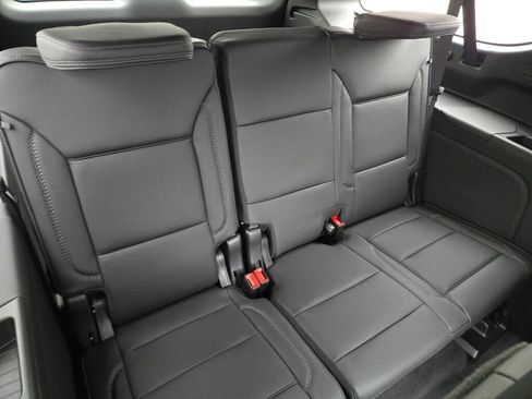 New 2026 GMC Yukon XL Denali w/ Sun & Power Step Package image 12