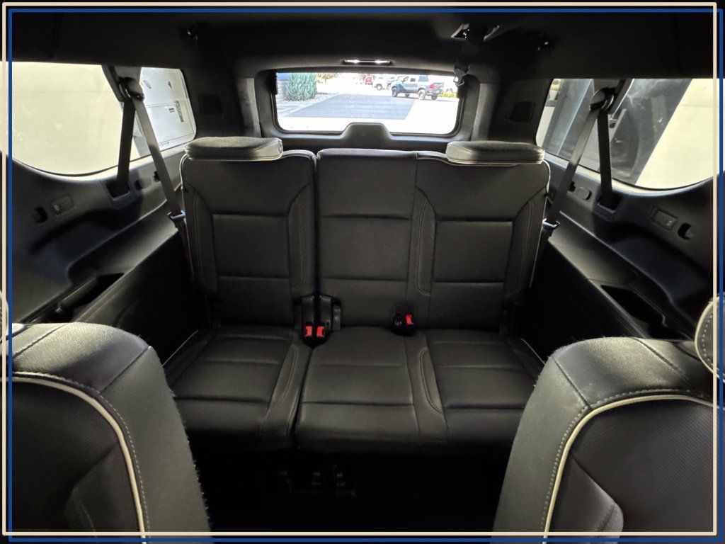 Certified 2025 Chevrolet Suburban Premier AWD/4WD image 29