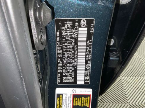 Used 2016 Toyota Avalon Limited w/ Protection Package FWD image 27