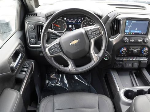 Certified 2022 Chevrolet Silverado 3500 LTZ w/ Z71 Chrome Sport Edition image 19