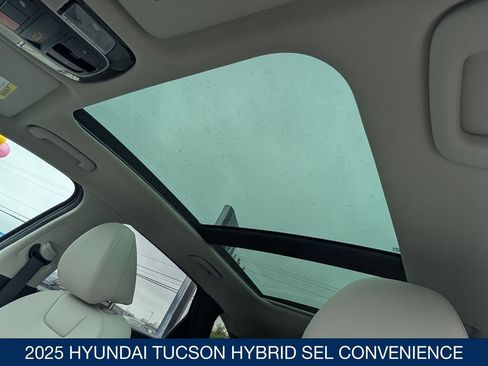 Used 2025 Hyundai Tucson SEL AWD/4WD image 16