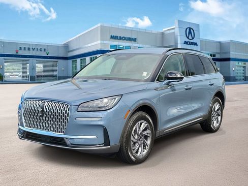 Used 2026 Lincoln Corsair Premiere AWD/4WD image 3