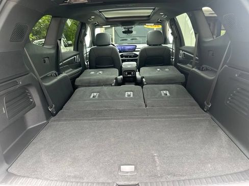 Used 2025 Buick Enclave Avenir w/ Super Cruise Package AWD/4WD image 66