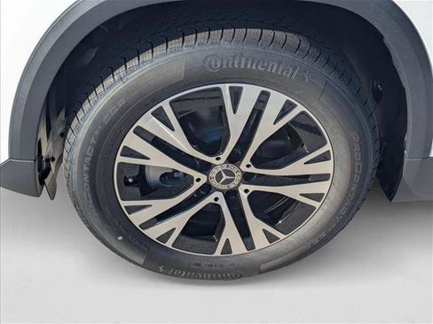 New 2025 Mercedes-Benz GLA 250 image 9