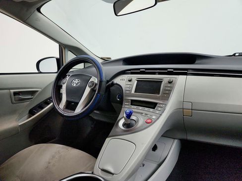 Used 2015 Toyota Prius Two FWD image 23