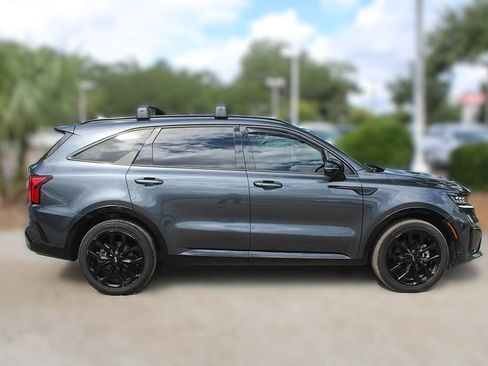 Used 2023 Kia Sorento SX FWD image 5