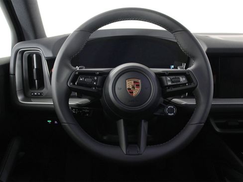 New 2026 Porsche Cayenne image 12