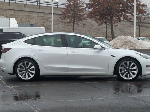 Used 2019 Tesla Model 3 Long Range image 4
