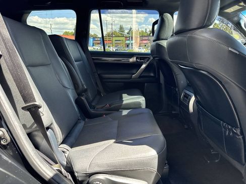Used 2020 Lexus GX 460 Premium AWD/4WD image 19