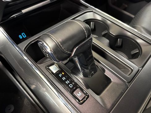 Used 2022 Ford F150 Lariat AWD/4WD image 27