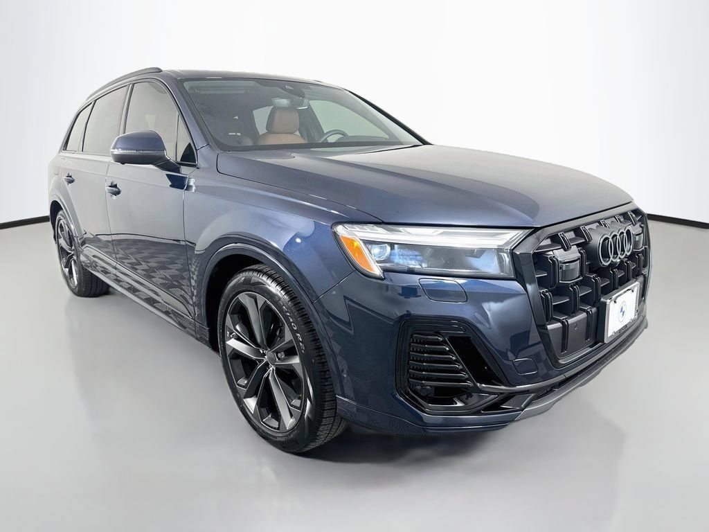 Used 2026 Audi Q7 3.0T Prestige AWD/4WD image 3