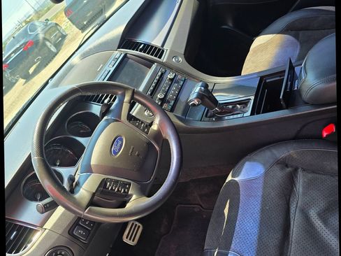 Used 2012 Ford Taurus SHO AWD/4WD image 9
