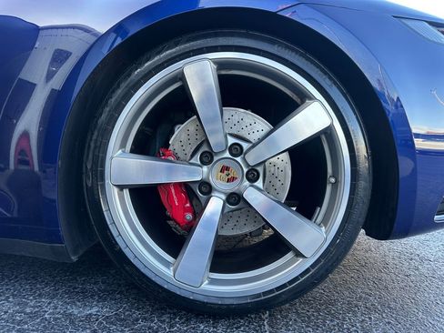 Used 2020 Porsche 911 Carrera 4S AWD/4WD image 46