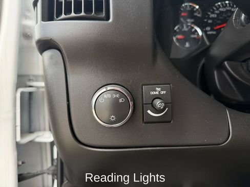 Used 2016 Chevrolet Express 2500 LT w/ LT Preferred Equipment Group RWD image 17