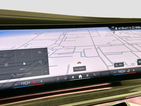 Certified 2023 BMW 740i w/ Luxury Rear Seating Package image 13