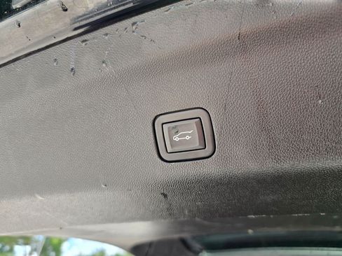 Used 2023 Chevrolet Tahoe Premier RWD image 45