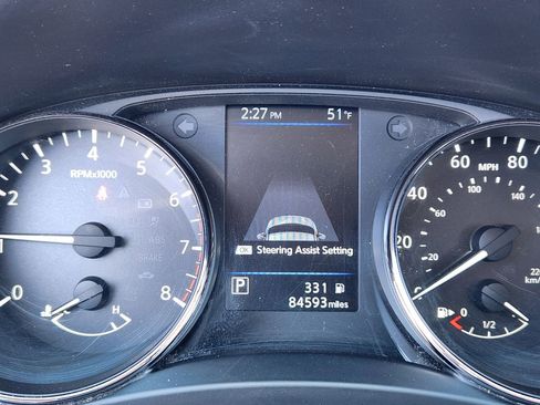 Used 2019 Nissan Rogue Sport SV w/ Technology Package image 17