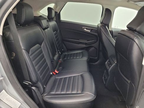 Used 2024 Ford Edge SEL image 19