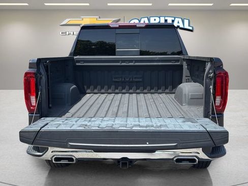 Used 2022 GMC Sierra 1500 SLT w/ SLT Premium Plus Package AWD/4WD image 32