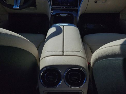 Certified 2023 Mercedes-Benz C 300 Sedan image 16