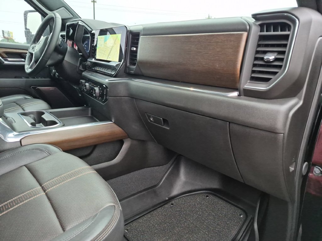 Used 2024 Chevrolet Silverado 2500 High Country w/ High Country Premium Package AWD/4WD image 33