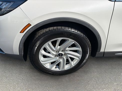 Used 2020 Lincoln Corsair FWD image 32