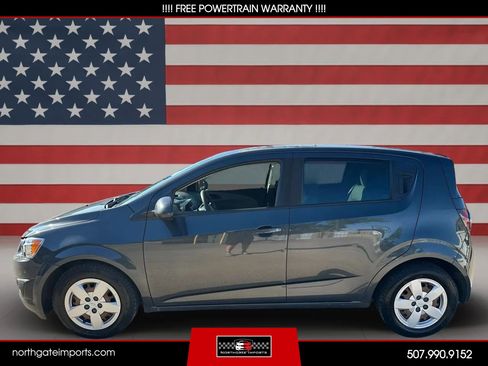 Used 2016 Chevrolet Sonic LS FWD image 8