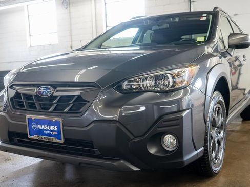 Used 2022 Subaru Crosstrek 2.5i Sport image 2