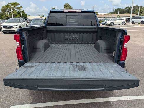 Used 2021 Chevrolet Silverado 1500 High Country image 13