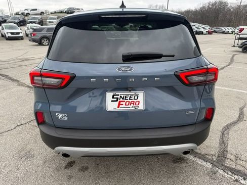 Used 2024 Ford Escape SE FWD image 6