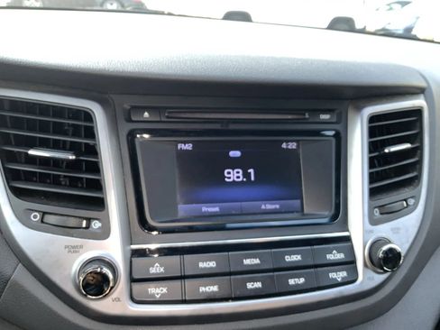 Used 2018 Hyundai Tucson SE FWD image 12