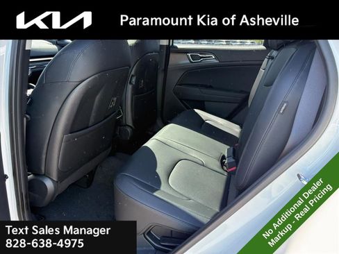 New 2026 Kia Sportage EX image 23