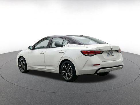 Used 2025 Nissan Sentra SV FWD image 7