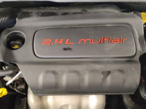 Used 2018 Jeep Compass Latitude w/ Popular Equipment Group FWD image 30