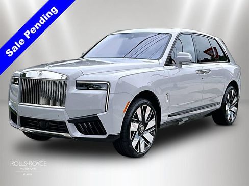 New 2026 Rolls-Royce Cullinan AWD/4WD image 1