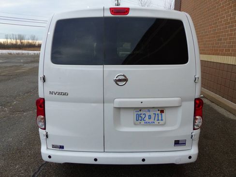 Used 2021 Nissan NV200 SV w/ Back Door Glass Package image 7