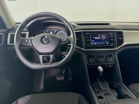Used 2018 Volkswagen Atlas S image 25